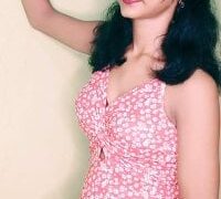 Cute-Janvi-5