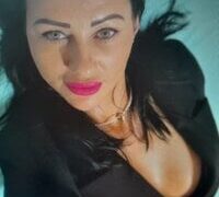IRISWHITE17